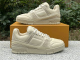 LV SNEAKERS (51)