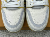 LV SNEAKERS (52)