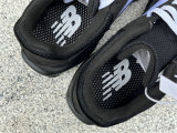 Authentic New Balance Warped Runner (2)