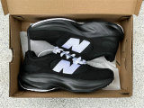 Authentic New Balance Warped Runner (2)