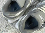 Authentic New Balance 9060 (48)