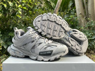 Balenciaga Track 3.0 Sneaker (54)