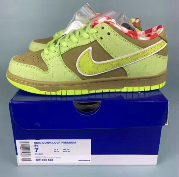 Authentic Nike Dunk Low