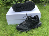Balenciaga Track 3.0 Sneaker (56)