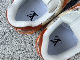 LV SNEAKERS (54)