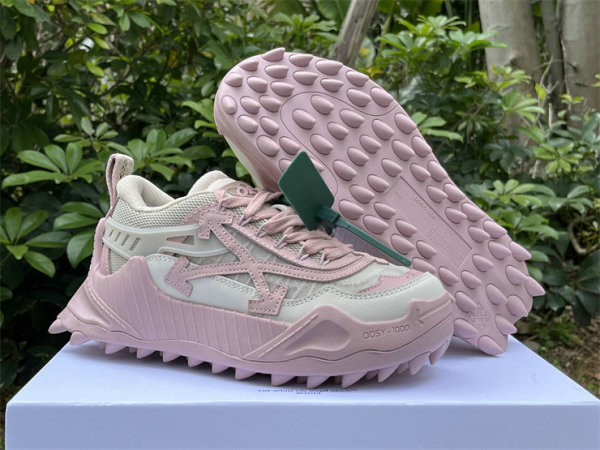 OFF-WHITE SNEAKERS (53)