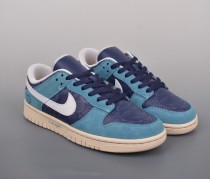 Authentic Nike Dunk Low (9) Authentic Nike Dunk Low (9)
