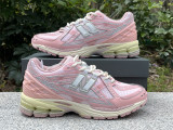 Authentic New Balance M1906NLN