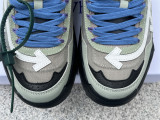 OFF-WHITE SNEAKERS (54)