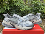 Authentic Nike V2K Run (2)