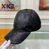 LV Snapback Hat AAA Quality （88）