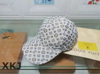 LV Snapback Hat AAA Quality （78）