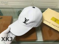 LV Snapback Hat AAA Quality （41）