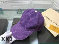 LV Snapback Hat AAA Quality （58）