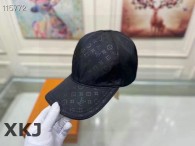 LV Snapback Hat AAA Quality （123）