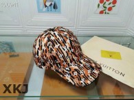 LV Snapback Hat AAA Quality （53）