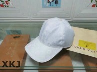 LV Snapback Hat AAA Quality （72）
