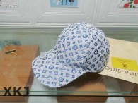 LV Snapback Hat AAA Quality （81）