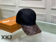 LV Snapback Hat AAA Quality （64）