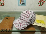 LV Snapback Hat AAA Quality （93）