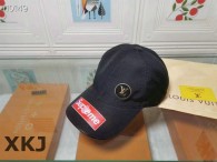 LV Snapback Hat AAA Quality （124）