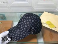 LV Snapback Hat AAA Quality （147）