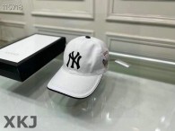 Gucci Snapback Hat AAA Quality （61）