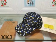 LV Snapback Hat AAA Quality （10）