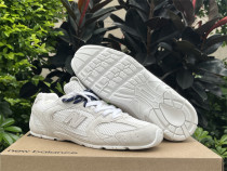 Authentic Miu Miu x New Balance 530 (1)