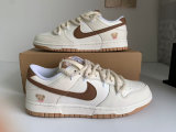 Authentic Nike Dunk Low Hemp/Sail
