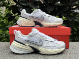 Authentic Nike V2K Run (7)