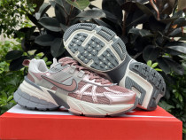 Authentic Nike V2K Run (8) Authentic Nike V2K Run (8)
