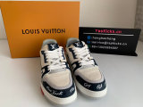LV SNEAKERS (49)