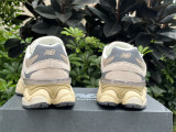 Authentic New Balance U9060EEG