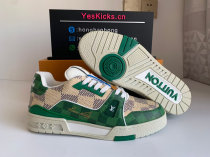 LV SNEAKERS (55) LV SNEAKERS (55)