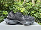 Balenciaga CIRCUIT Sneakers (1)