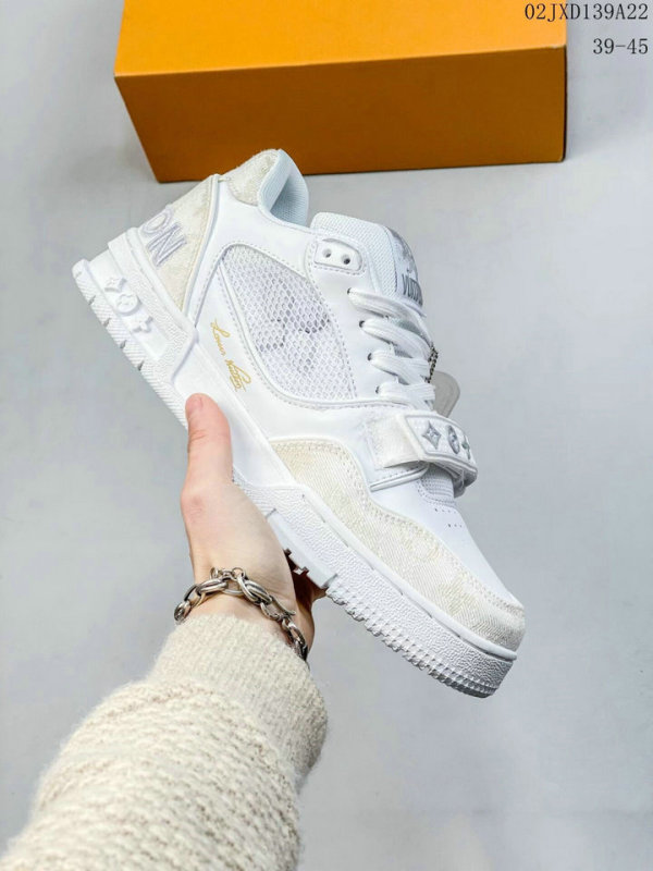 LV Shoes (37)