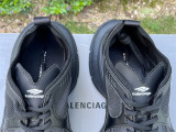Balenciaga CIRCUIT Sneakers (1)