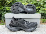 Balenciaga CIRCUIT Sneakers (1)