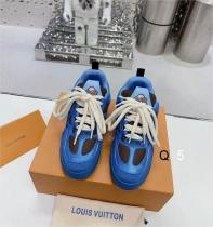 LV SNEAKERS (60) LV SNEAKERS (60)