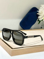 Gucci Sunglasses AAA Quality (666)