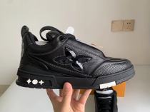 LV SNEAKERS (64) LV SNEAKERS (64)