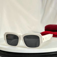 Gucci Sunglasses AAA Quality (912)