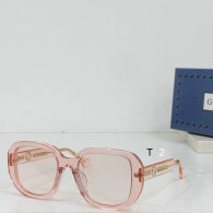 Gucci Sunglasses AAA Quality (498)