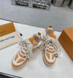 LV SNEAKERS (61)
