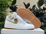 Perfect Air Jordan 1 High OG WMNS “Metallic Gold”