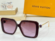 LV Sunglasses AAA (1052)