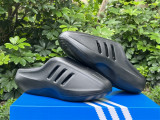 AdiFom IIInfinity Mule Slide (24)