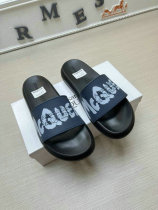 Alexander McQueen Slippers 36-45 (19) Alexander McQueen Slippers 36-45 (19)