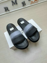 Alexander McQueen Slippers 36-45 (16) Alexander McQueen Slippers 36-45 (16)